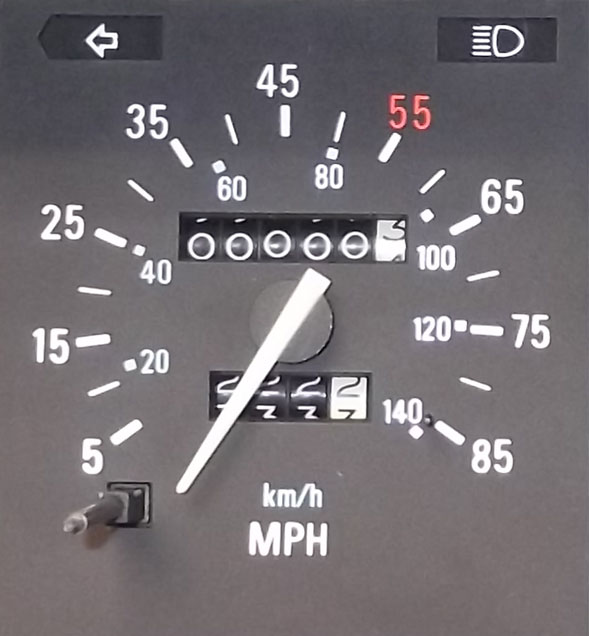 Speedometer and Speedometer Failure - DeLorean